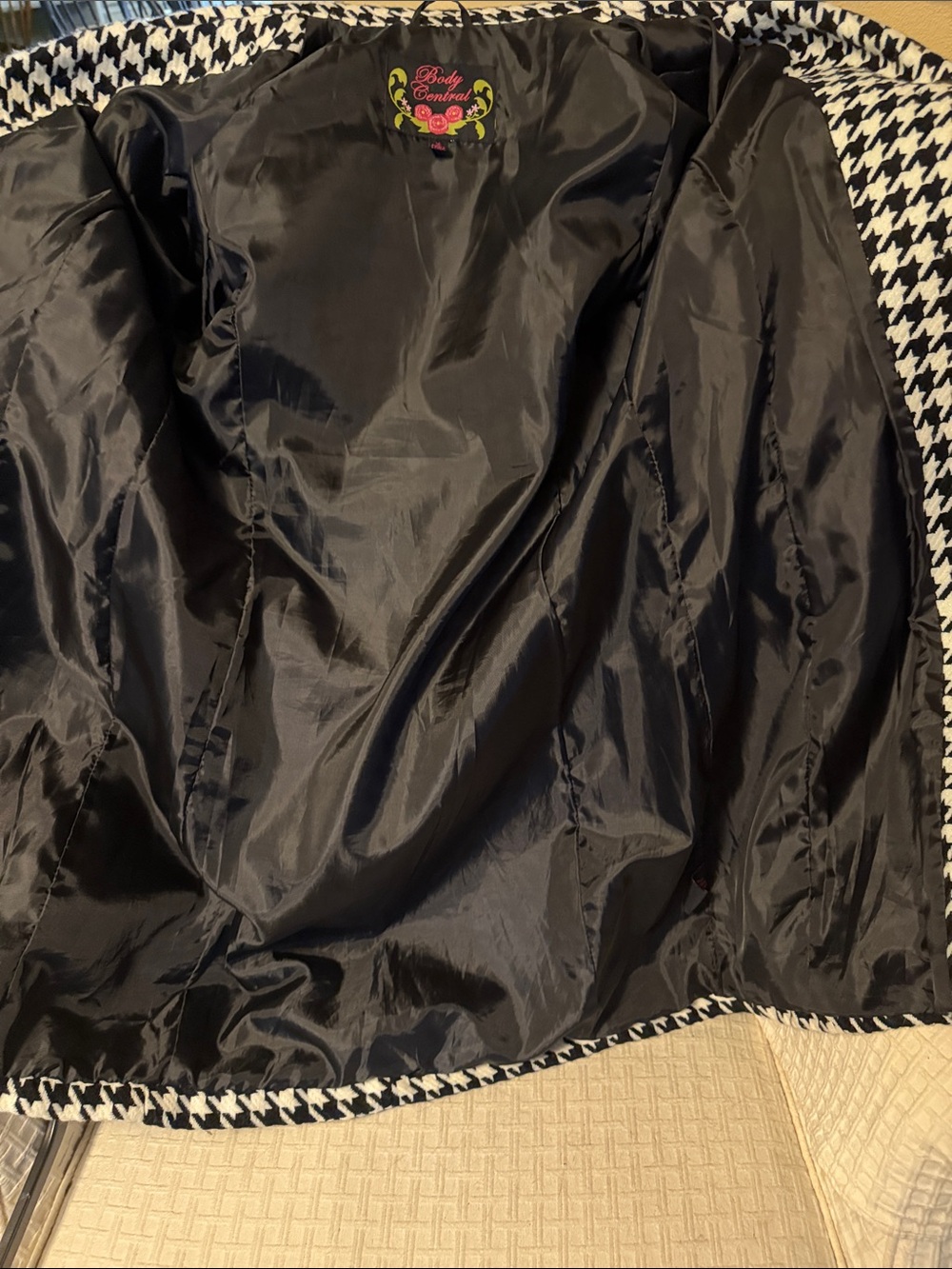 Body Central Black & Cream Houndstooth Pea Coat - Picture 3 of 4